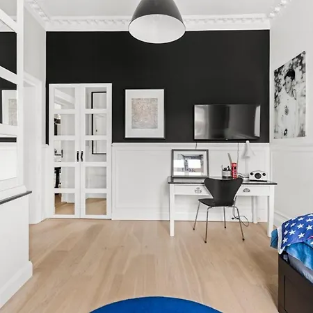 Appartement Harmonious Luxury In The Middle Of The *