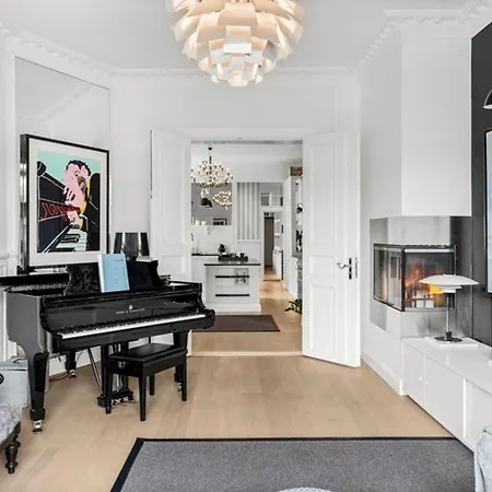 Appartement Harmonious Luxury In The Middle Of The *